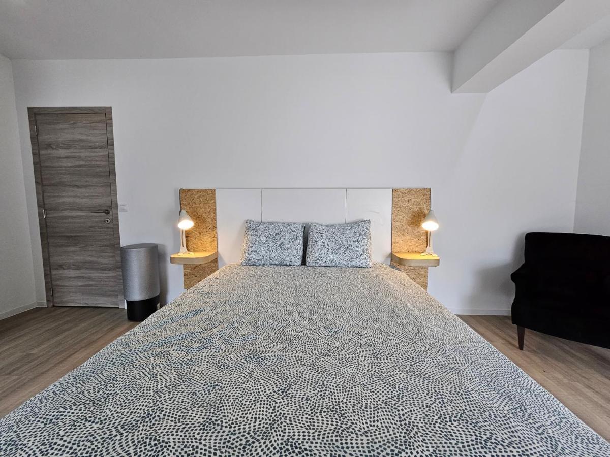 Appart'Hotel Trazegnies Courcelles Экстерьер фото