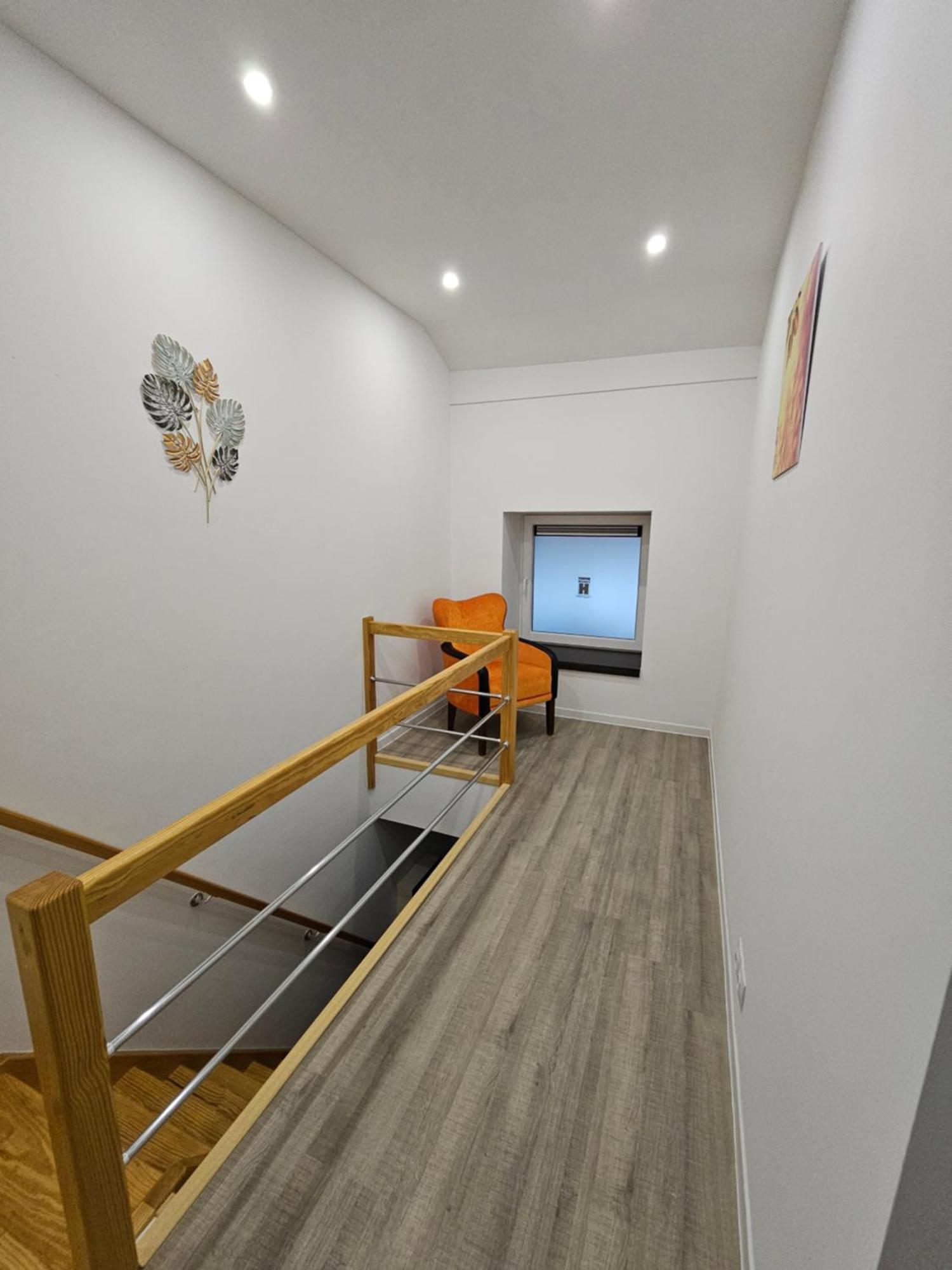 Appart'Hotel Trazegnies Courcelles Экстерьер фото