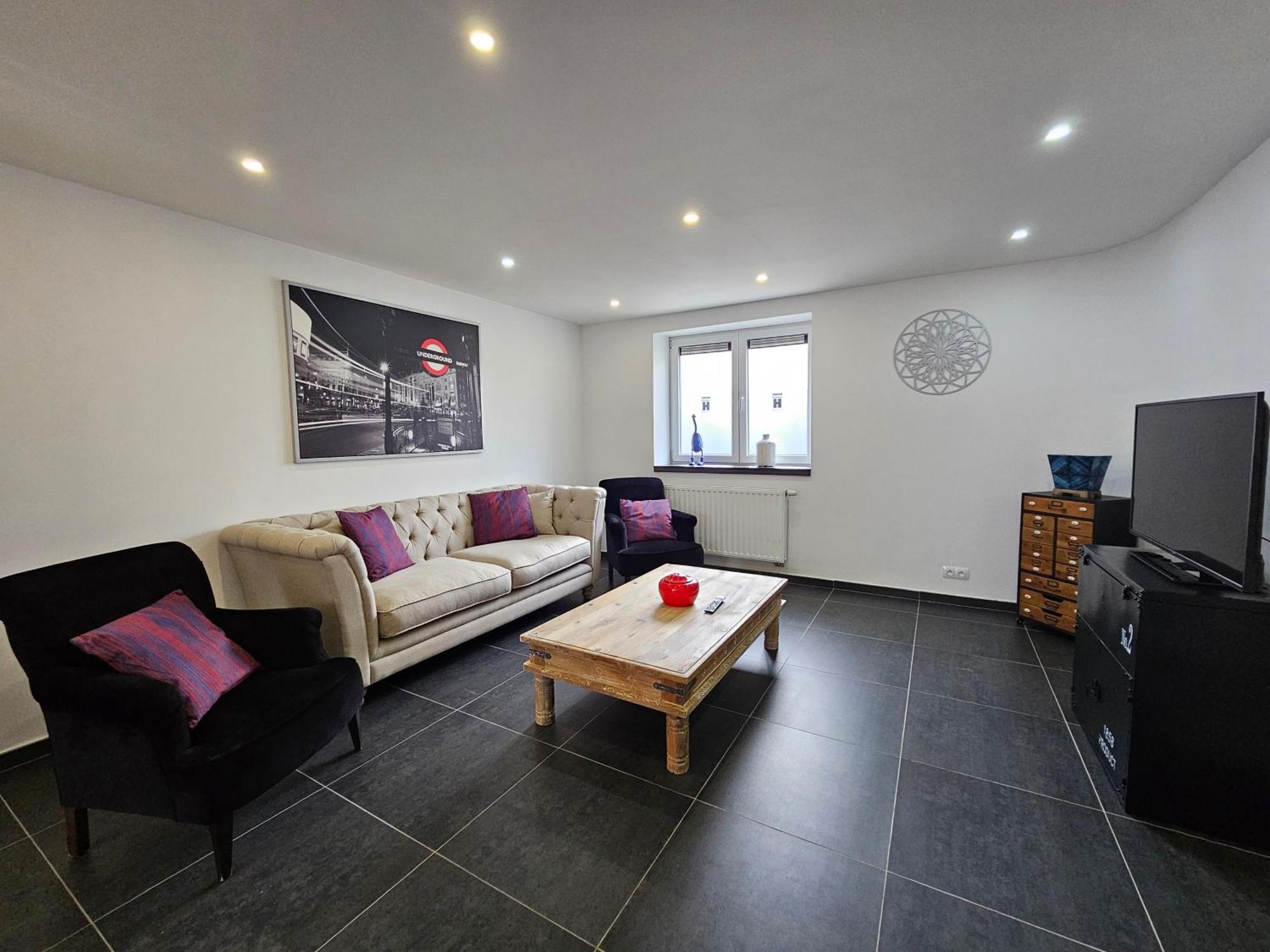 Appart'Hotel Trazegnies Courcelles Экстерьер фото