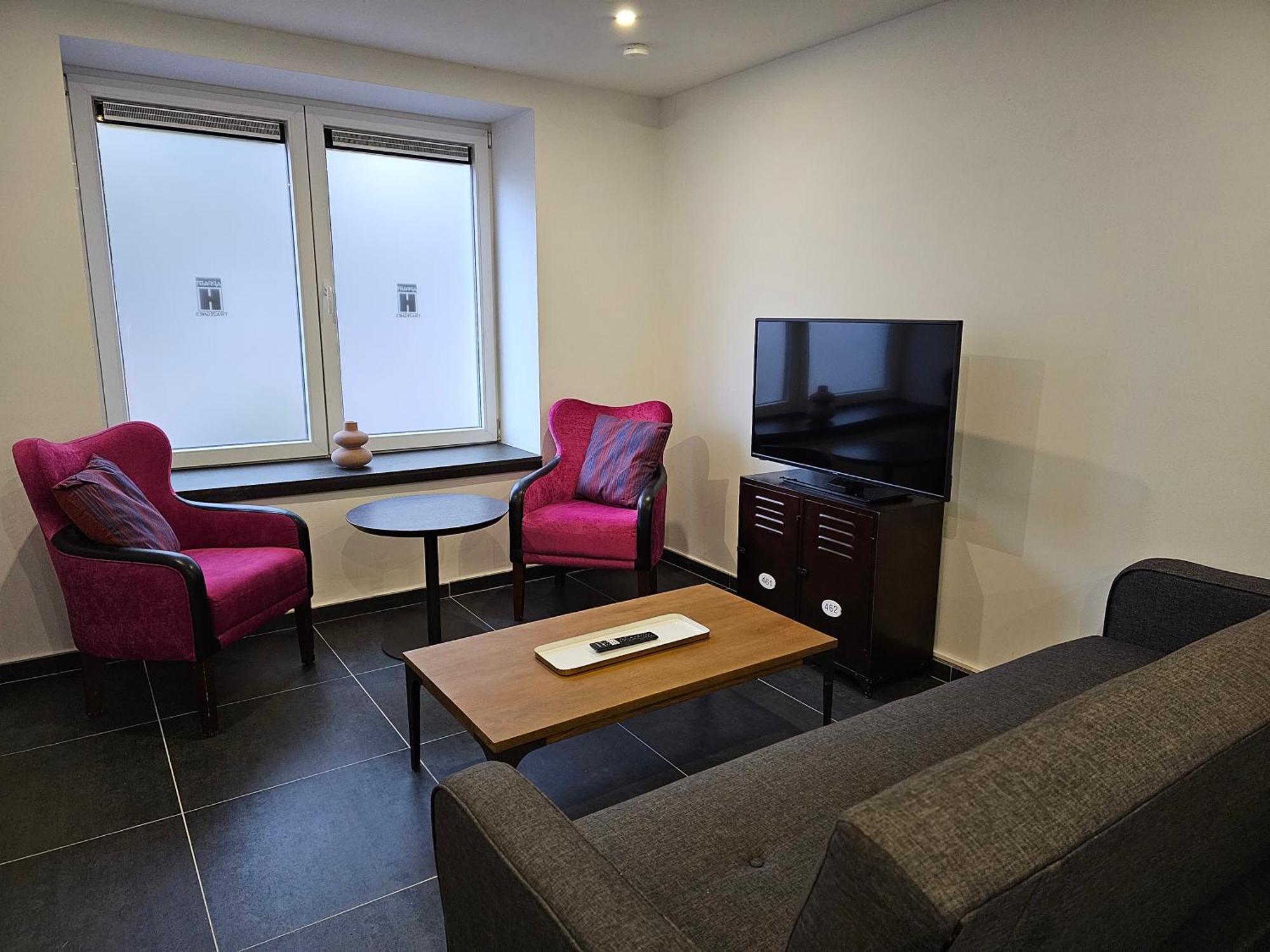 Appart'Hotel Trazegnies Courcelles Экстерьер фото
