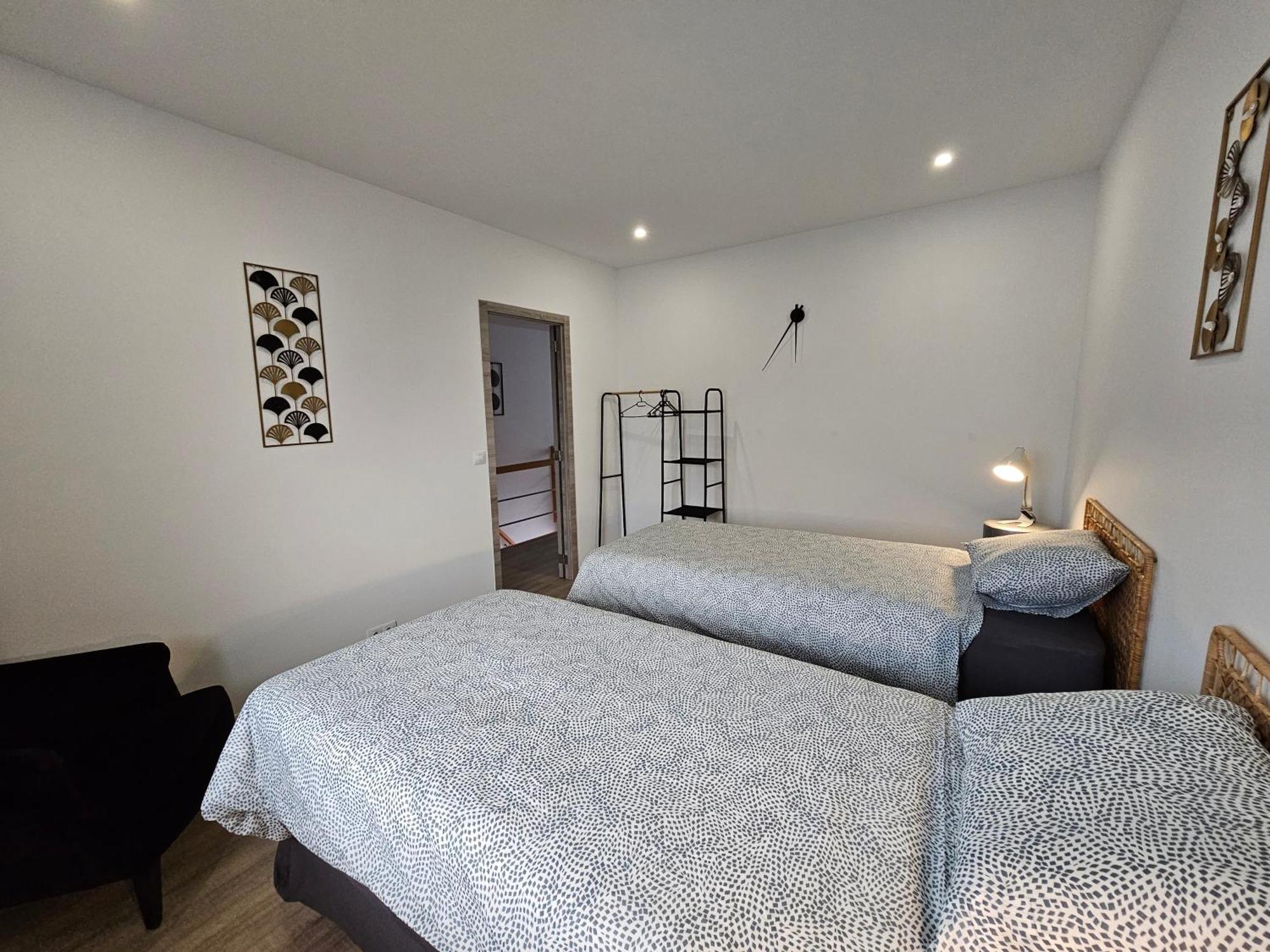 Appart'Hotel Trazegnies Courcelles Экстерьер фото