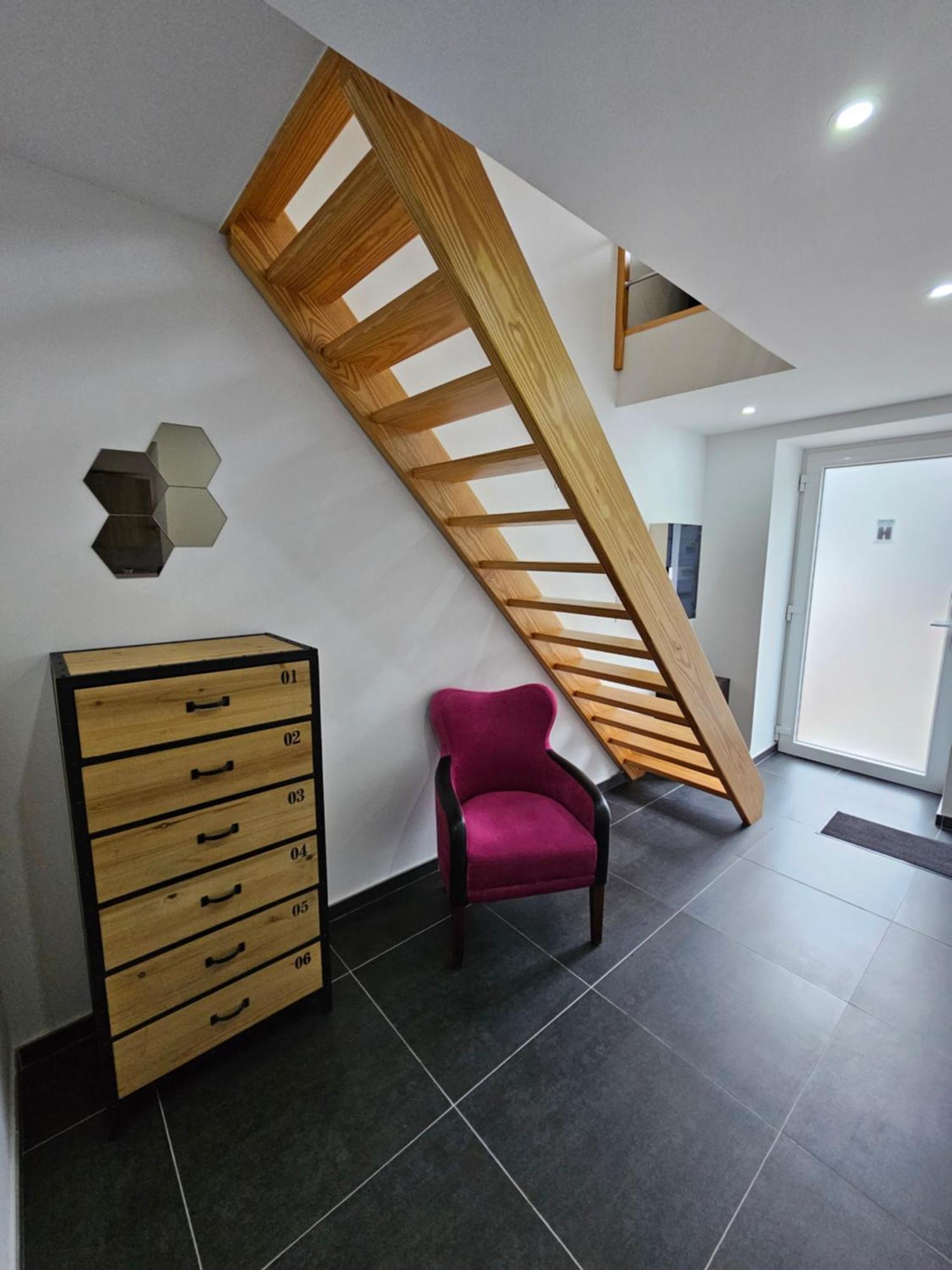 Appart'Hotel Trazegnies Courcelles Экстерьер фото